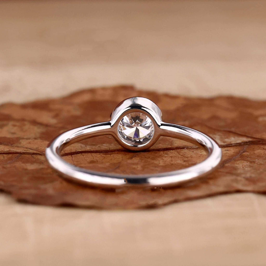 Lab Grown Diamond - Stunning Round Bezel Set Engagement Ring