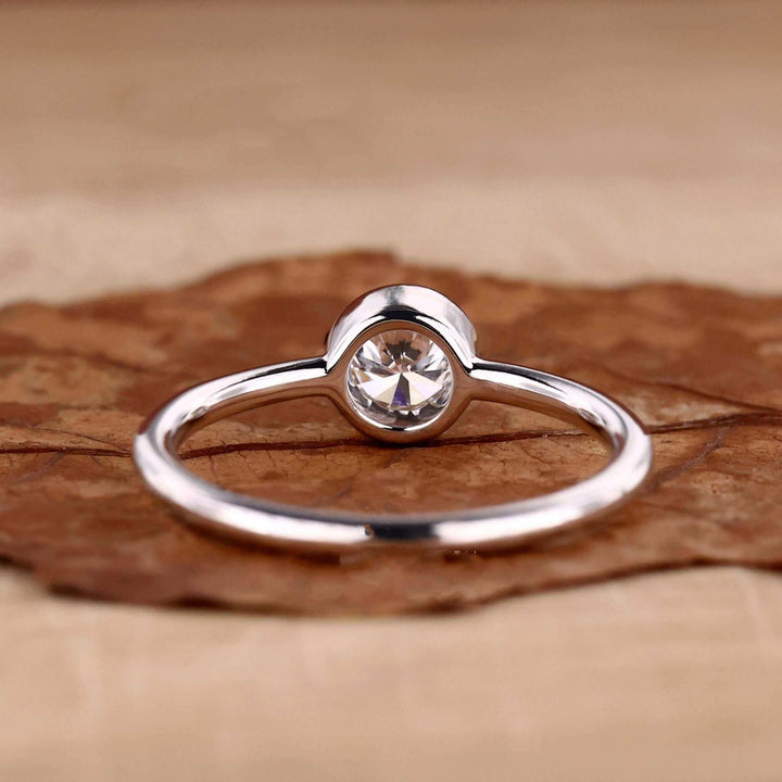 Lab Grown Diamond - Stunning Round Bezel Set Engagement Ring