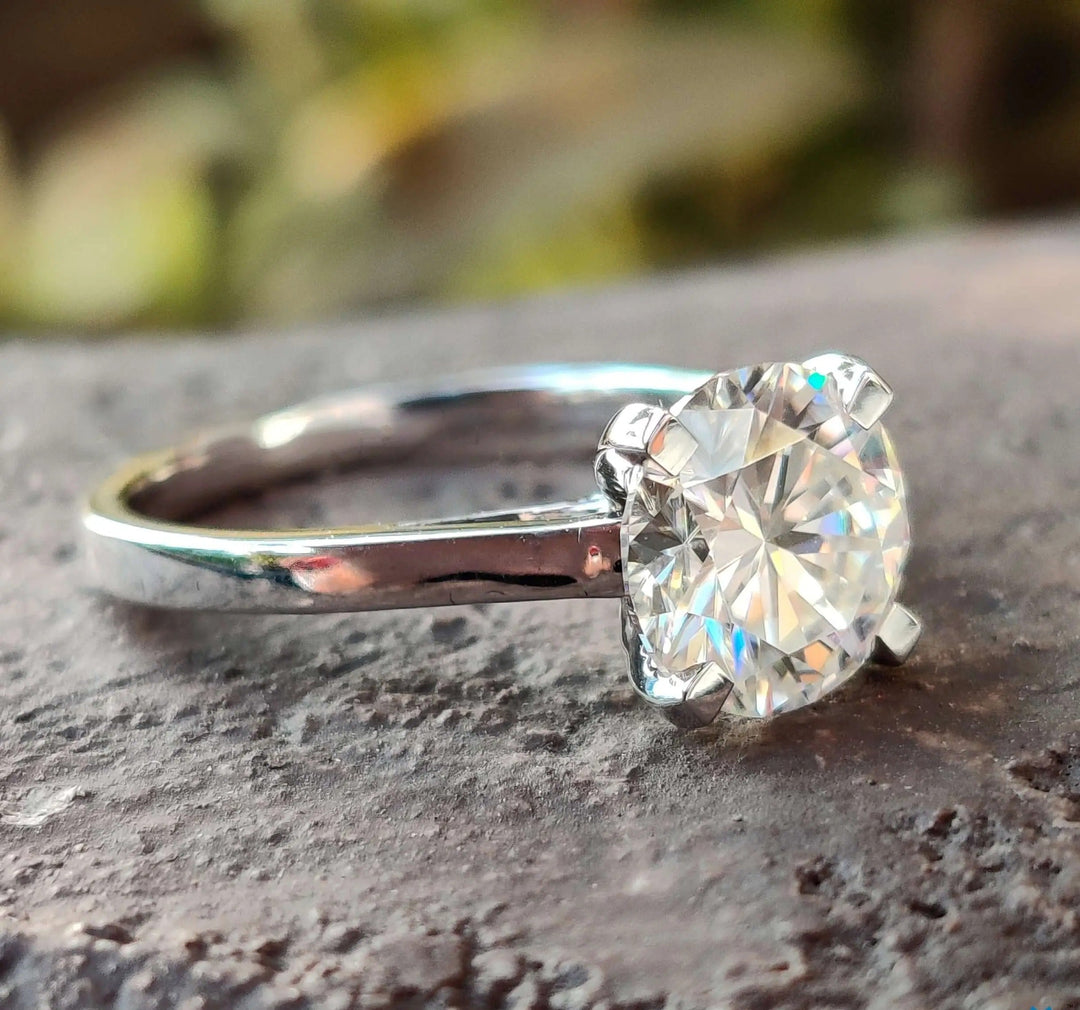 Moissanite Ring - Elegant Cathedral Setting Engagement Ring