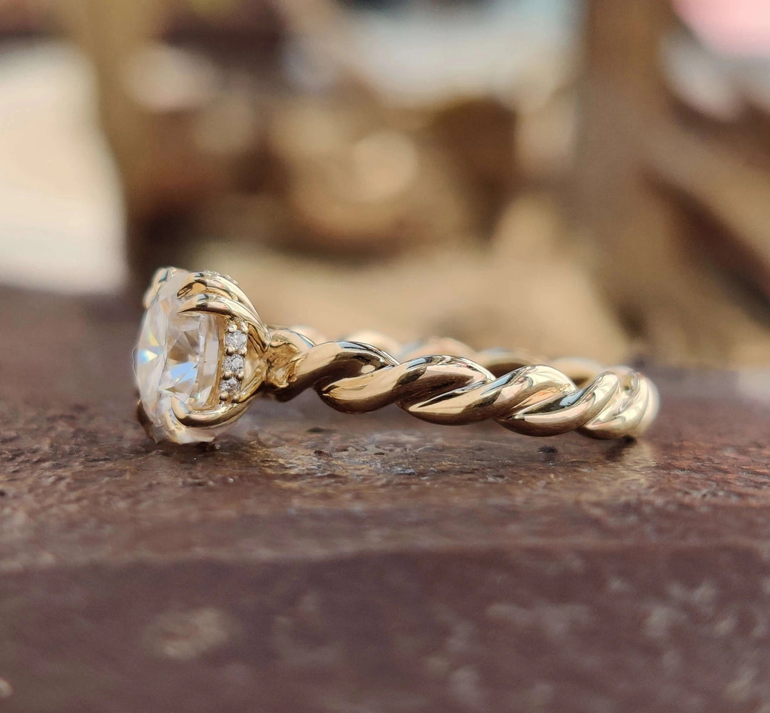 Moissanite Ring - Elegant Round Brilliant Cut Engagement Ring