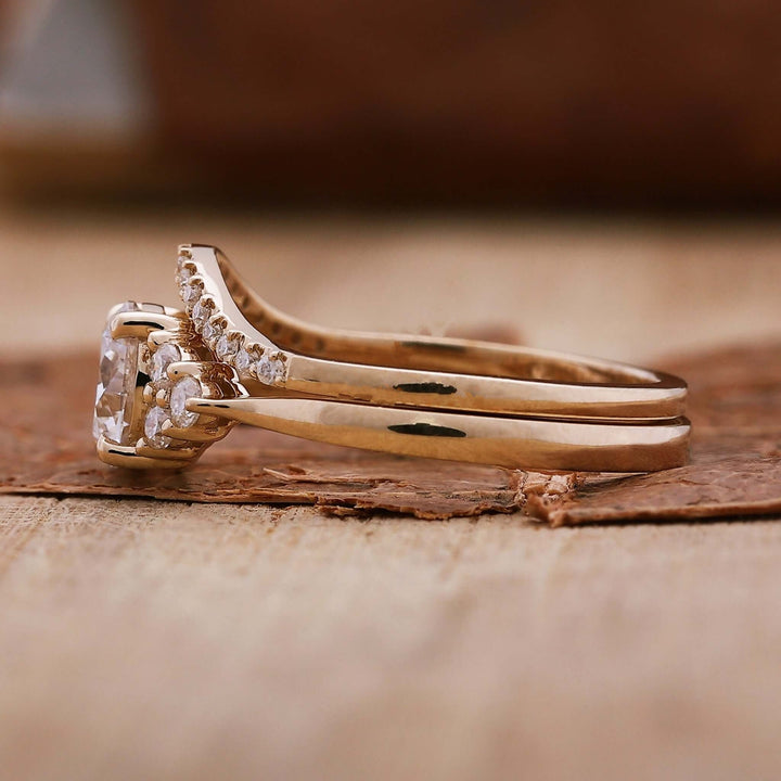 Lab Grown Diamond Ring - Elegant Bridal Set with Curved Wedding Band